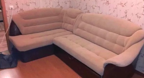 Перетяжка углового дивана. Семикаракорск